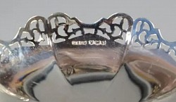 • Sheffield Hallmarked 1943.