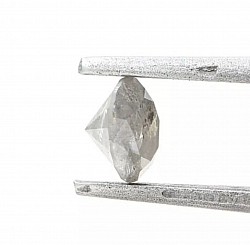 • Side-view of Diamond.