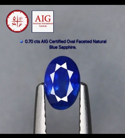 🔹 0.70 cts AIG Certified Oval Faceted Natural Blue Sapphire.